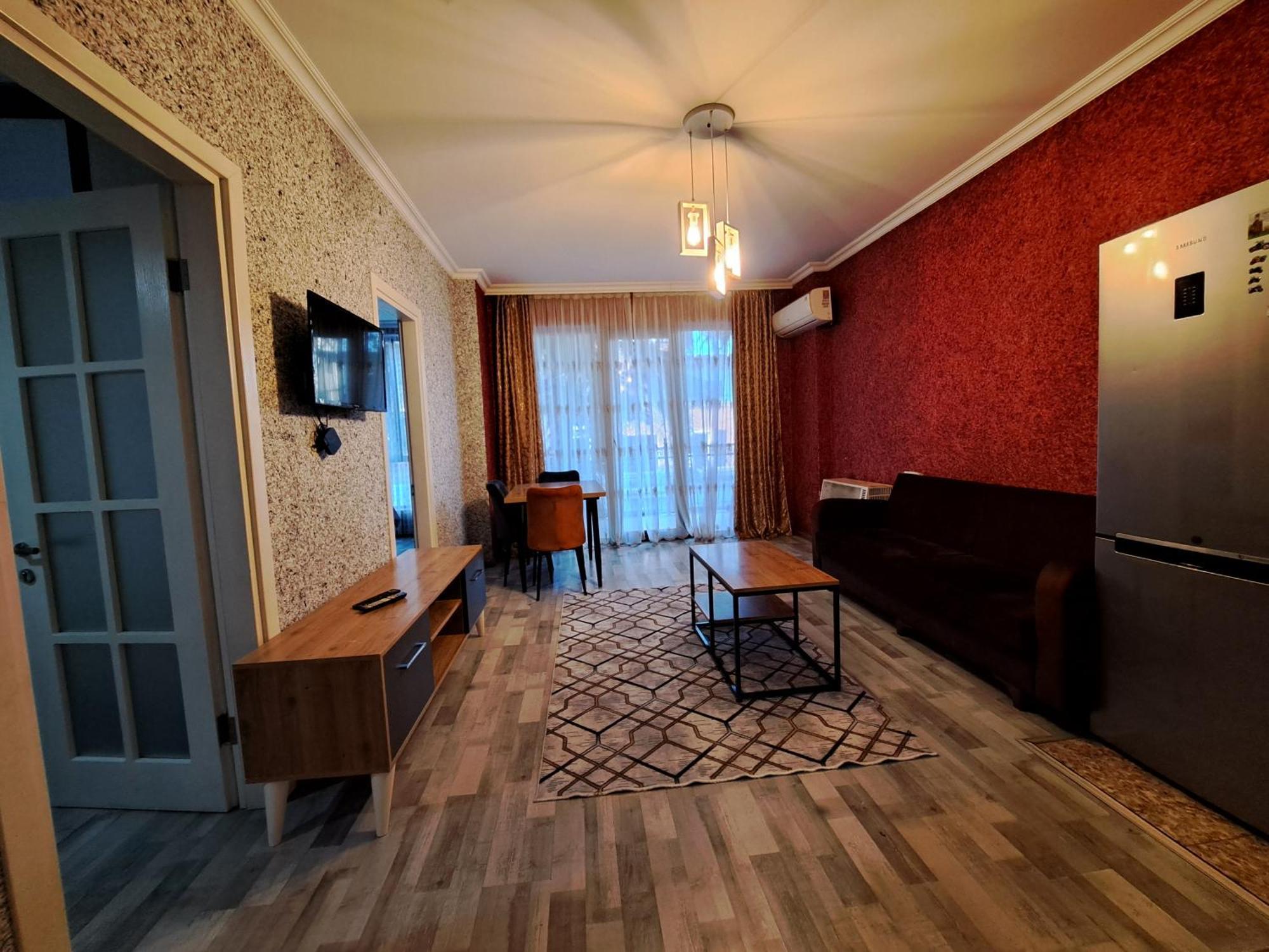 Karvi Hostel & Suites Batumi Exterior photo