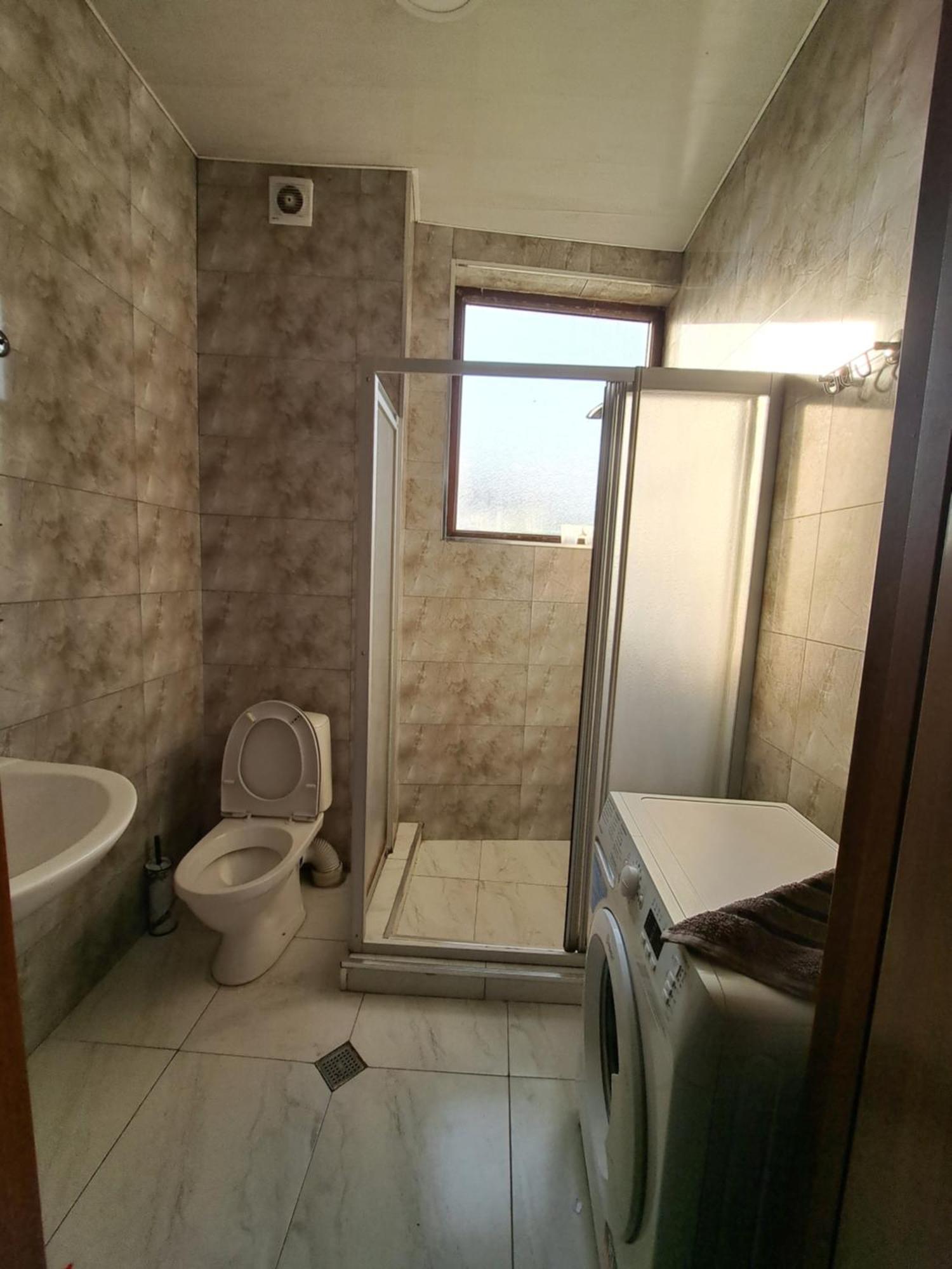 Karvi Hostel & Suites Batumi Exterior photo